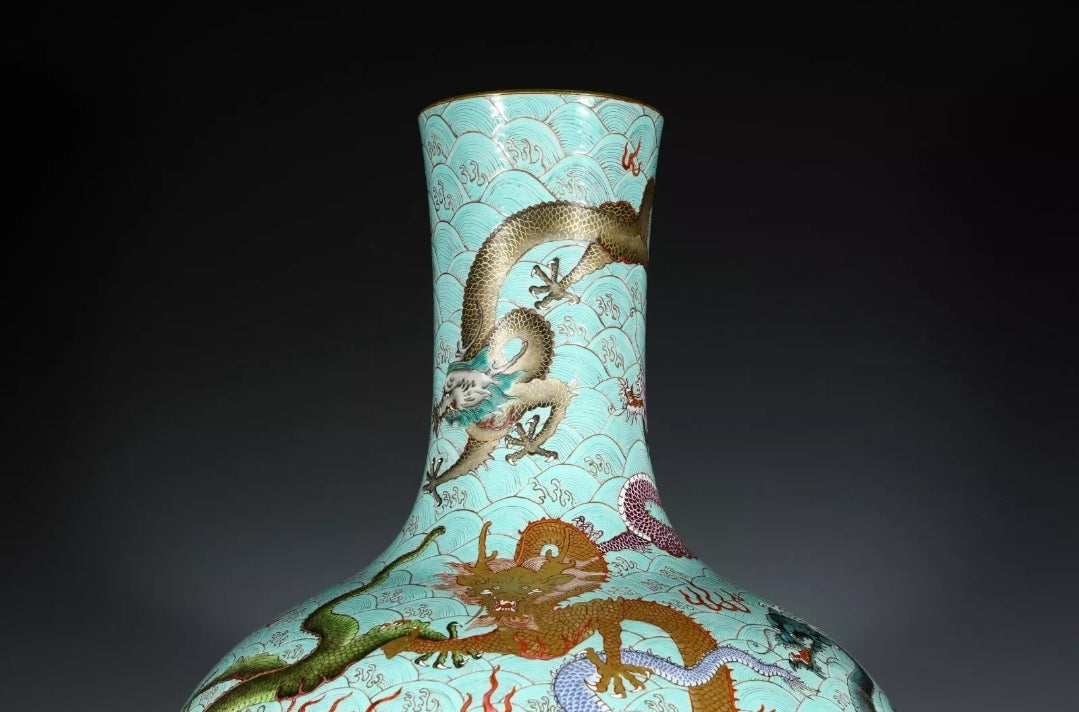 Fine Rare Qing Dynasty Chinese Porcelain Famille Rose Nine Dragon Vase ANTIQUE QIANLONG