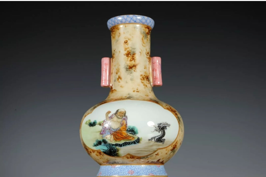 Fine Rare Qing Dynasty Chinese Porcelain Famille Rose Luohan Buddha Vase ANTIQUE